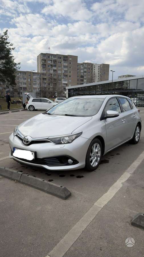 Toyota Auris, 1.4 l., hatchback