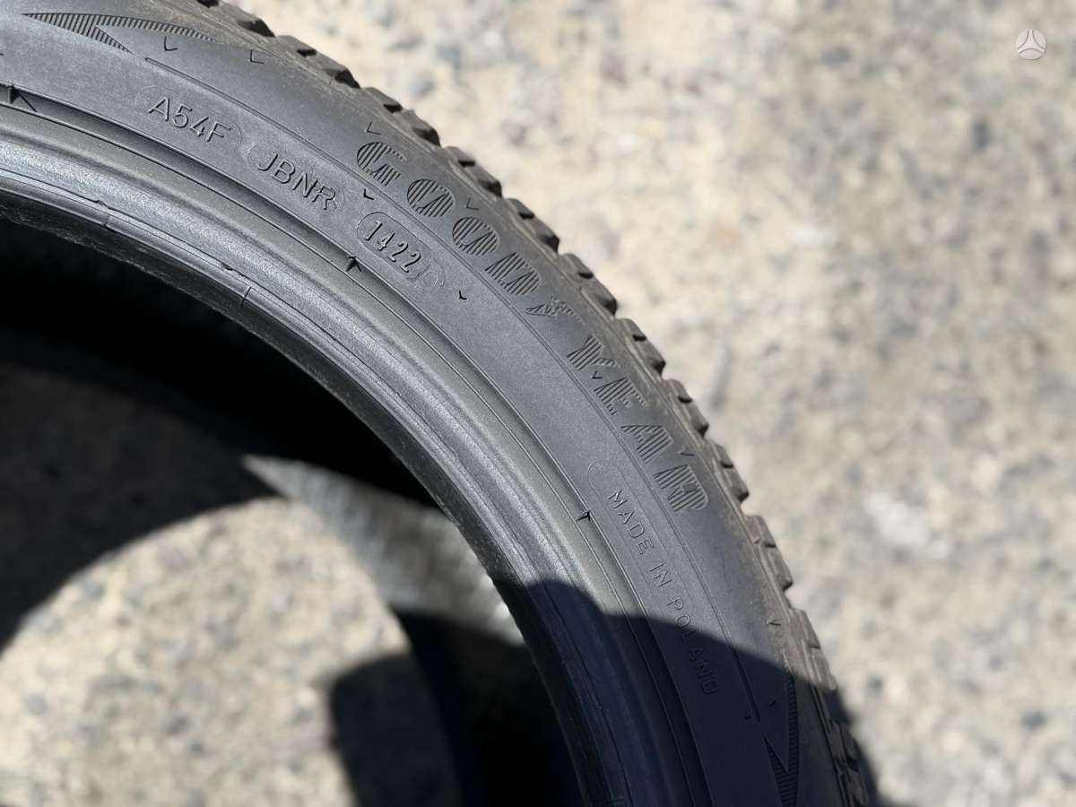 Goodyear, всесезонные 225/45 R18