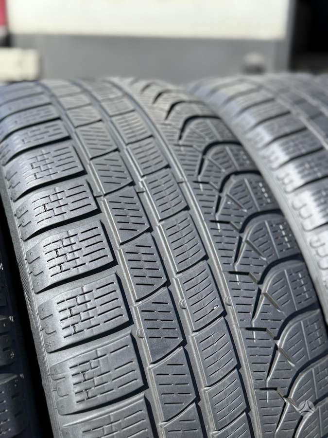 Pirelli P ZERO 2024m., всесезонные 245/45 R19