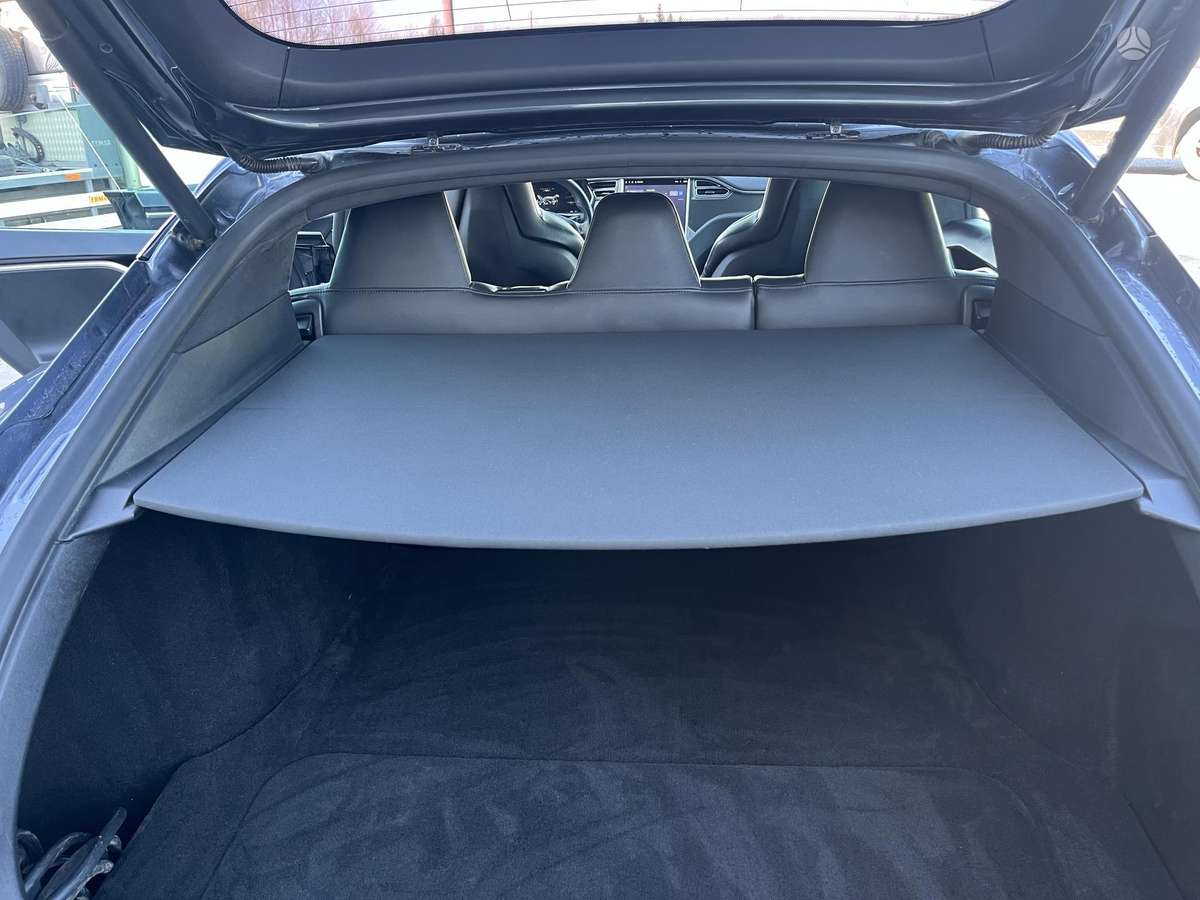 Tesla Model S, 90 kWh, hatchback