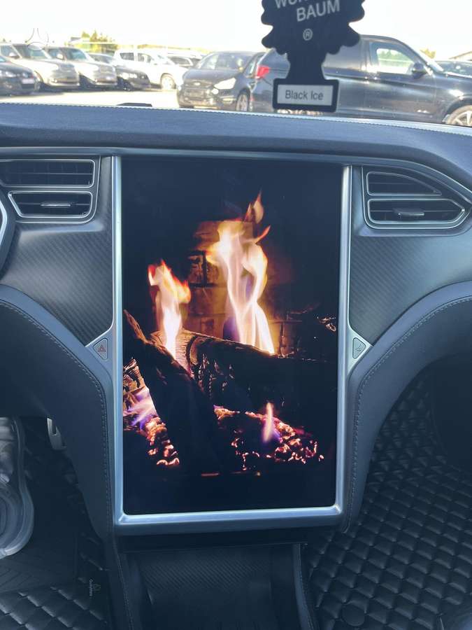 Tesla Model S, 90 kWh, hatchback