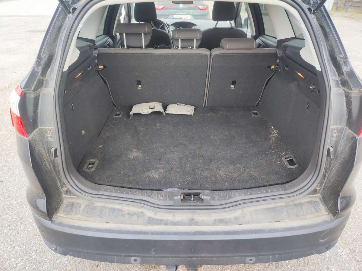 Ford Focus, 1.0 l., universalas