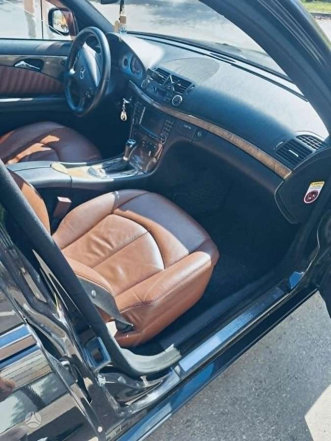 Mercedes-Benz E280, 0.3 l., Универсал