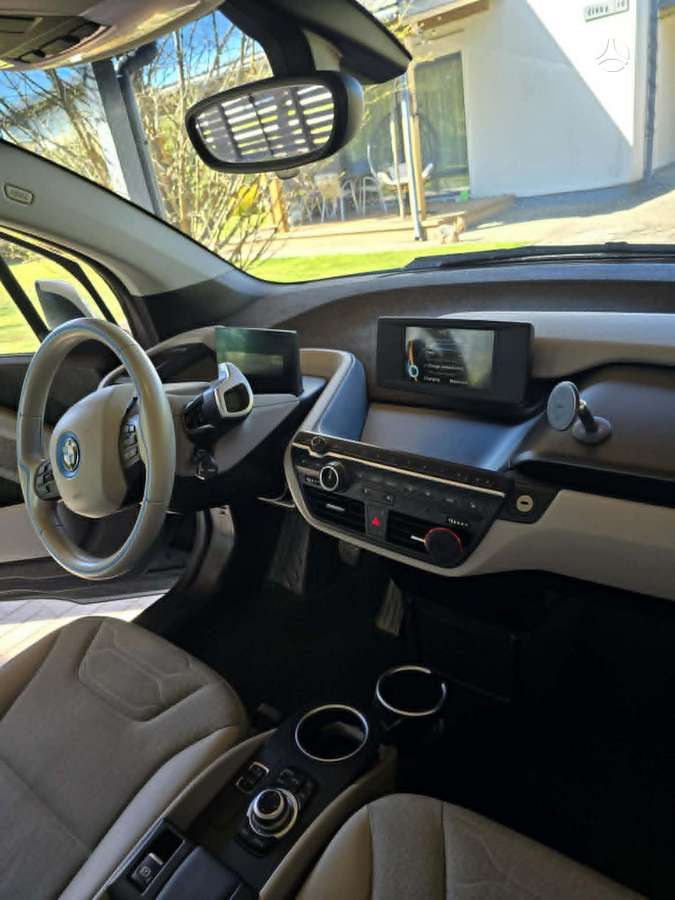 BMW i3, 19 kWh, hatchback