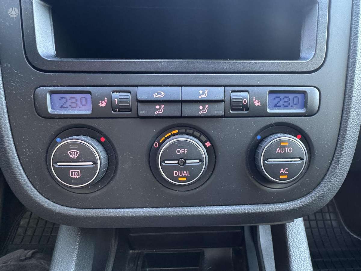 Volkswagen Golf, 1.4 l., hatchback