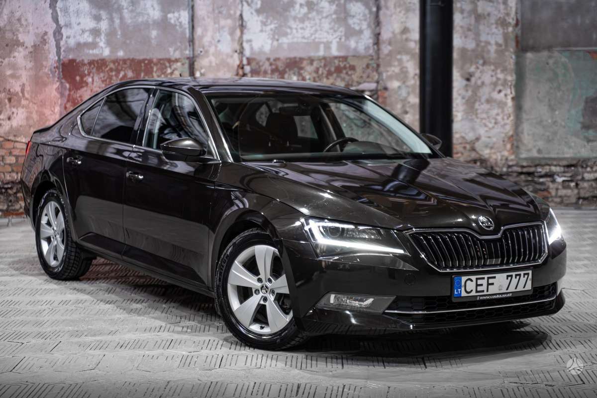 Skoda Superb, 2.0 l., Хэтчбек