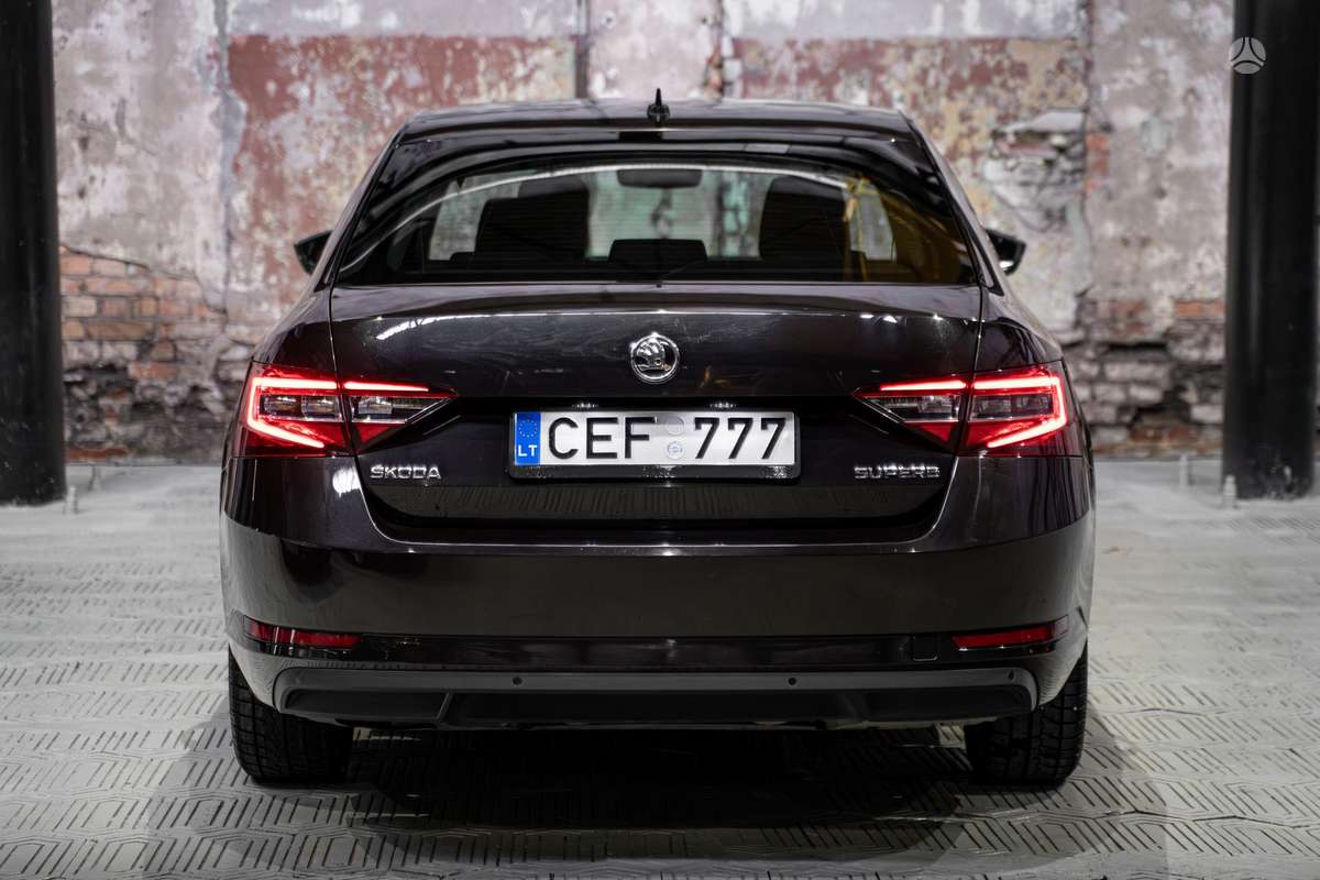 Skoda Superb, 2.0 l., hatchback