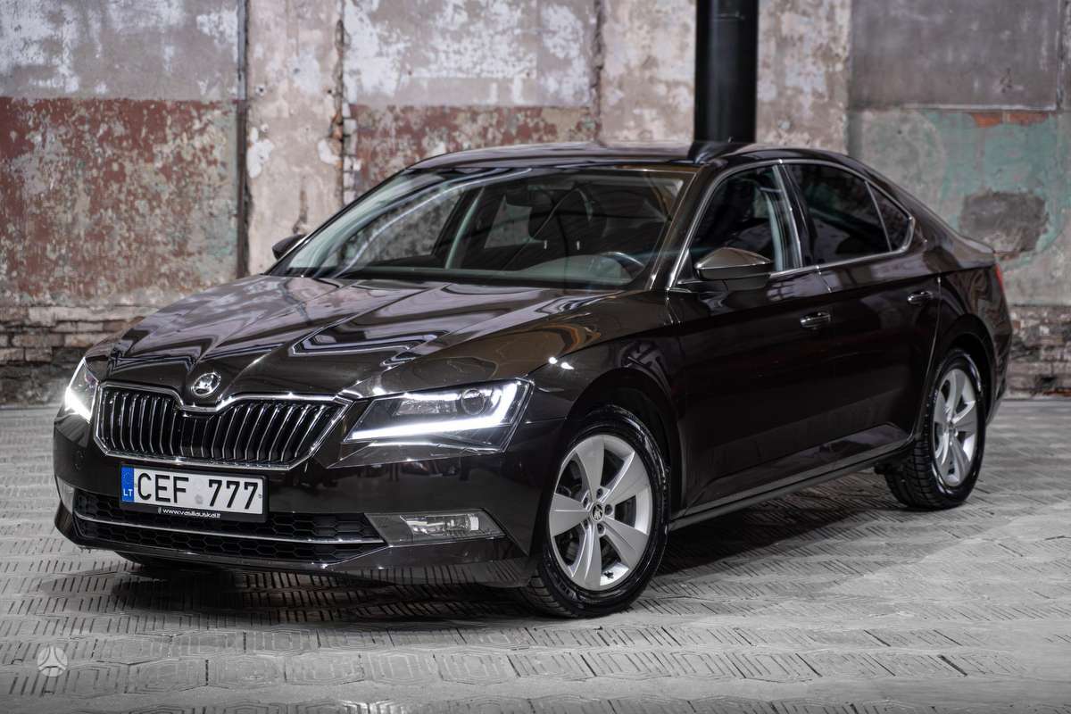 Skoda Superb, 2.0 l., hatchback