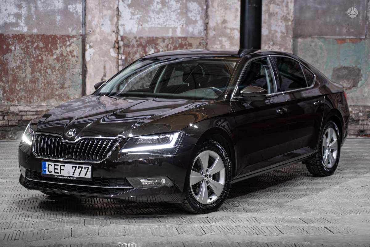 Skoda Superb, 2.0 l., Хэтчбек