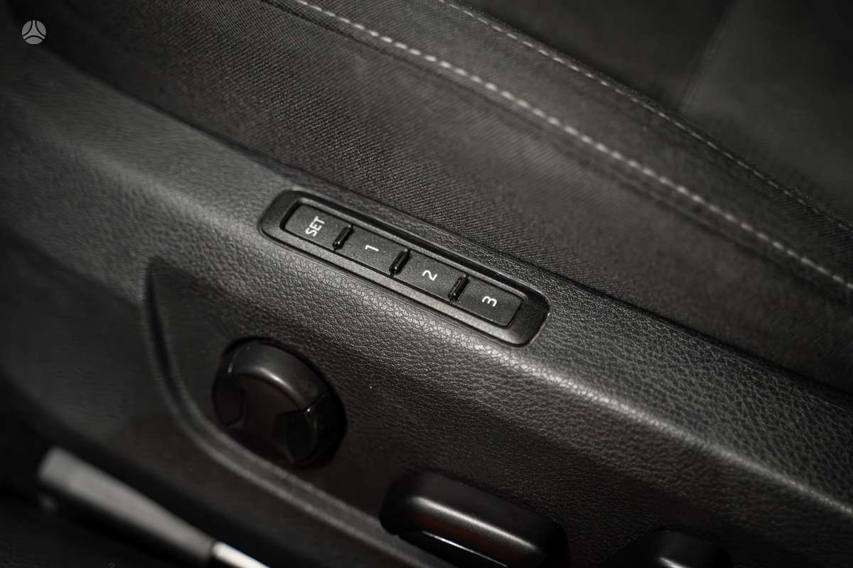 Skoda Superb, 2.0 l., hatchback