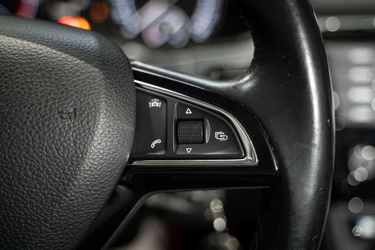 Skoda Superb, 2.0 l., Хэтчбек