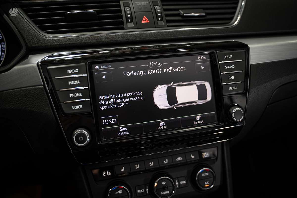 Skoda Superb, 2.0 l., Хэтчбек
