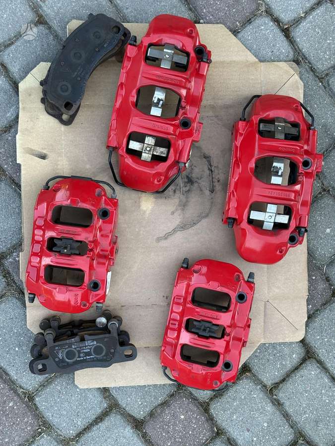 Porsche 911 тормозные суппорты