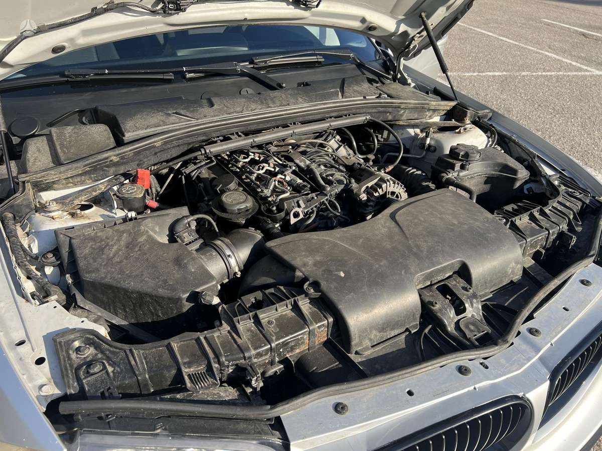 BMW 118, 2.0 l., Хэтчбек