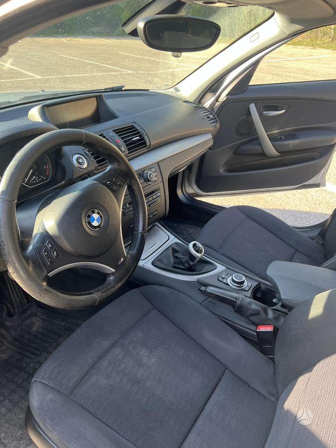 BMW 118, 2.0 l., Хэтчбек