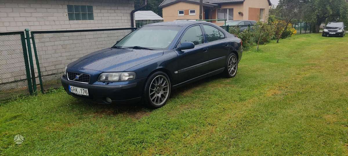 Volvo, lengvojo lydinio, R18