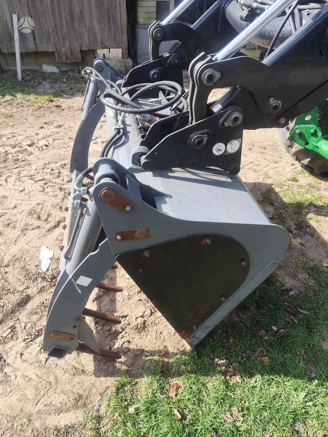 John Deere 6820, тракторы