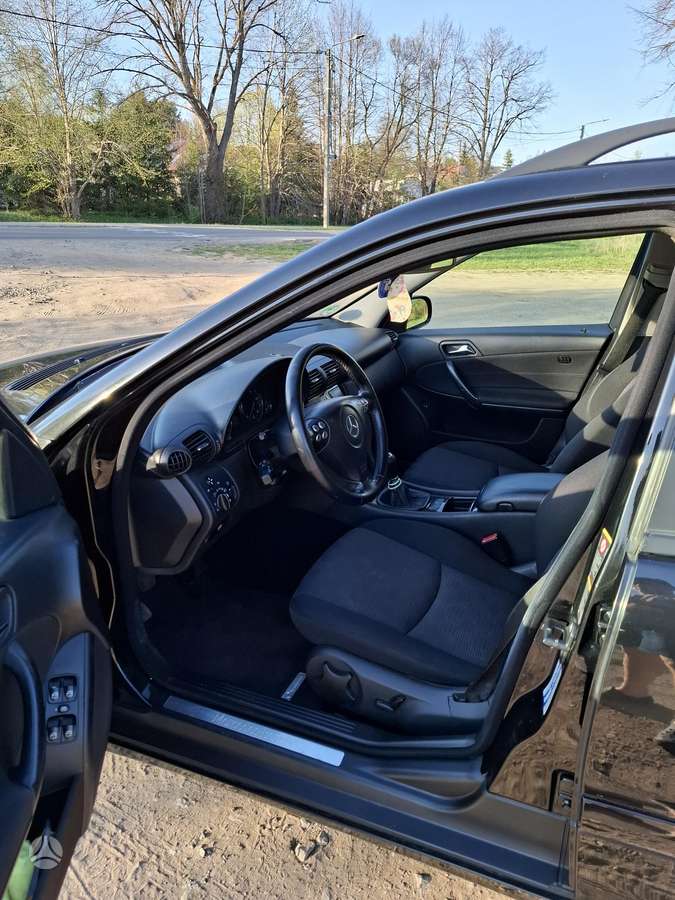 Mercedes-Benz C200, 2.2 l., Универсал