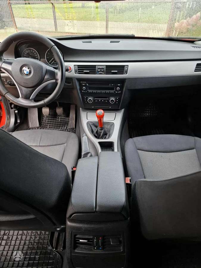 BMW 320, 2.0 l., Универсал