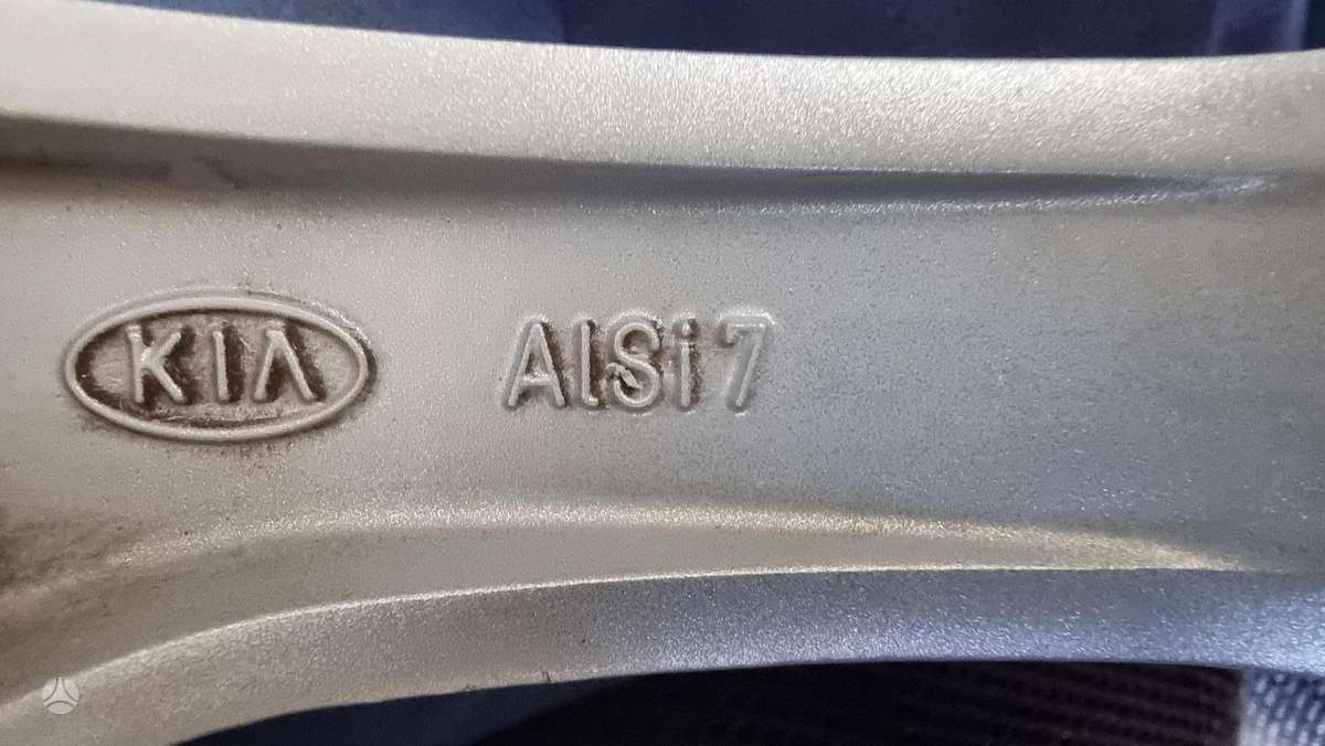 KIA Originalūs, lengvojo lydinio, R16