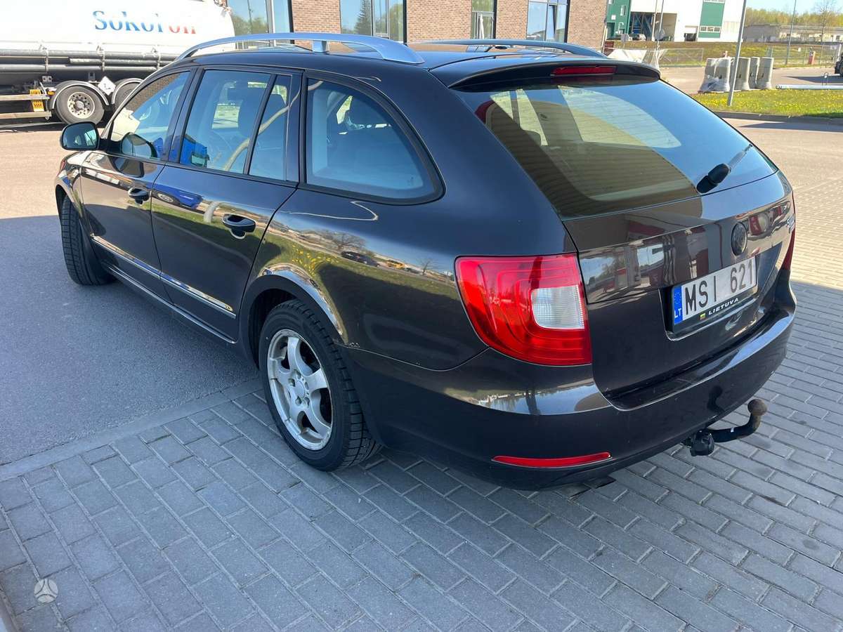Skoda Superb, 1.6 l., Универсал