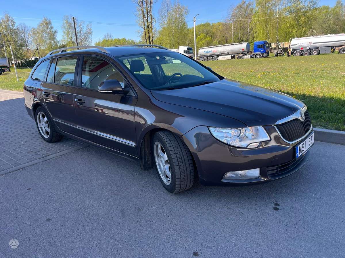 Skoda Superb, 1.6 l., Универсал