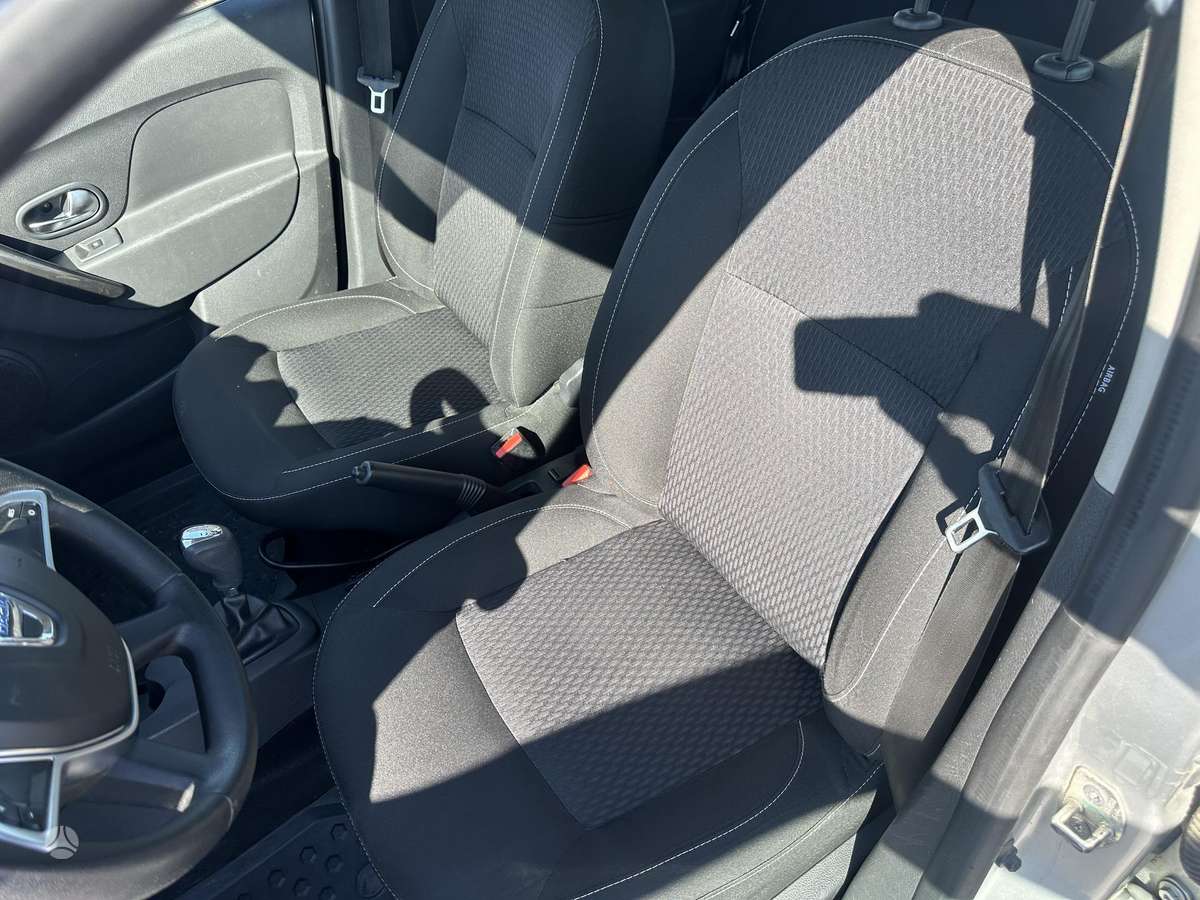 Dacia Logan, 0.9 l., universalas