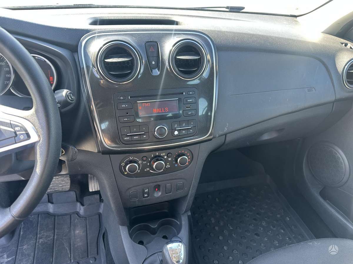Dacia Logan, 0.9 l., universalas