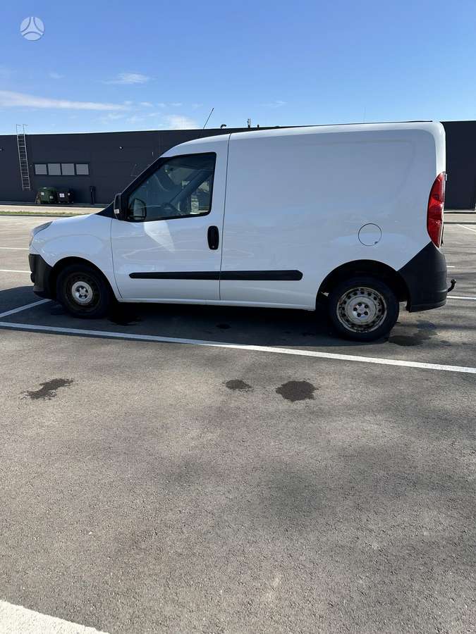 Fiat Doblo, commercial