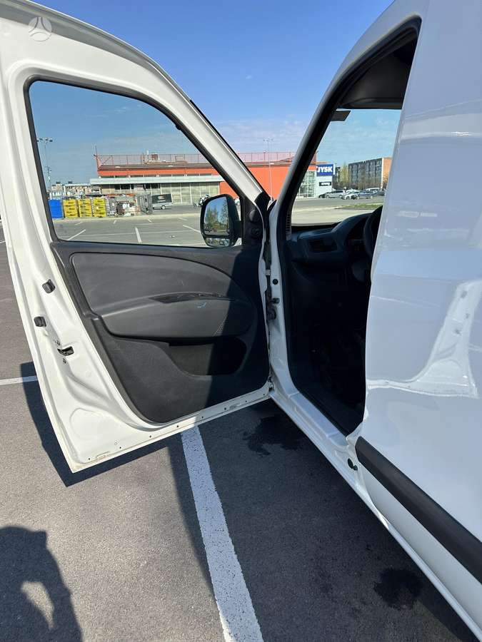 Fiat Doblo, Коммерческий