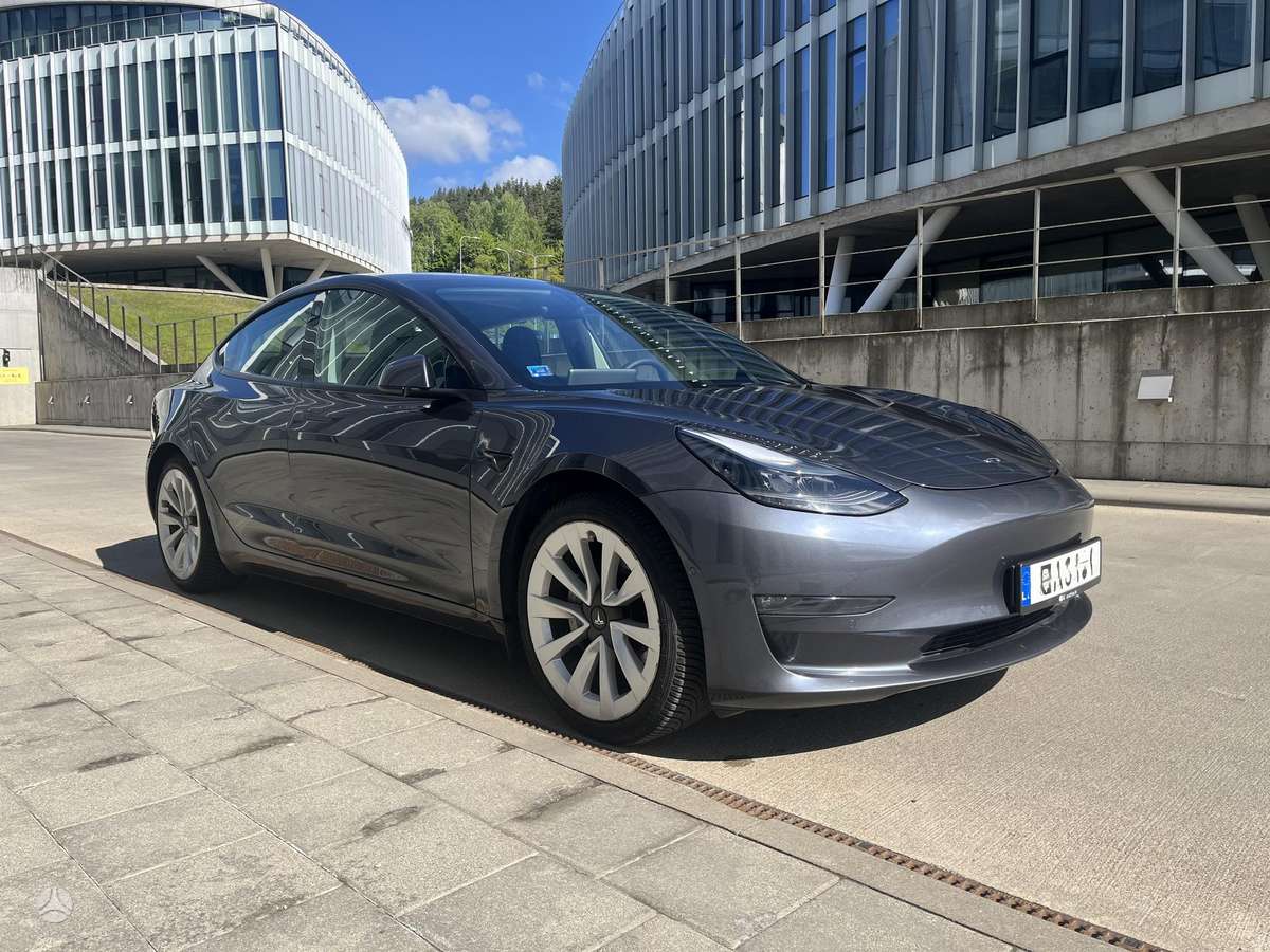 Tesla Model 3, 84 kWh, sedanas