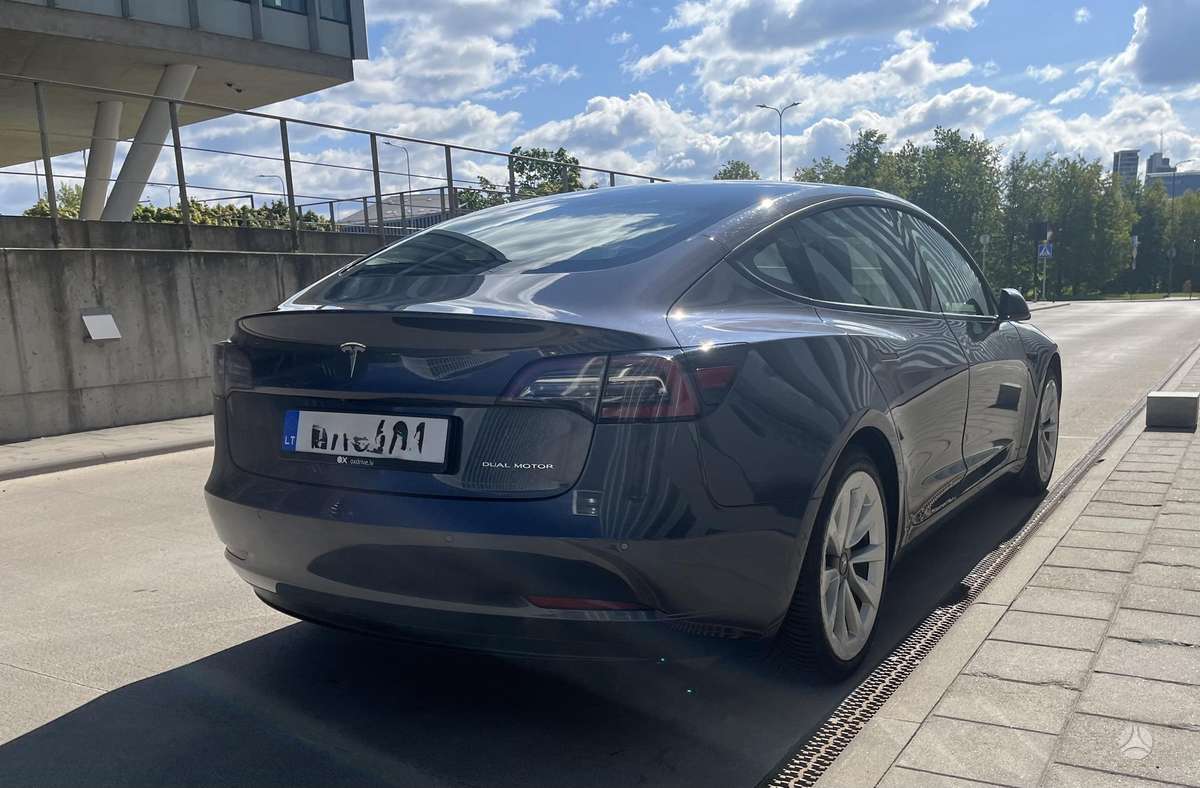 Tesla Model 3, 84 kWh, sedanas