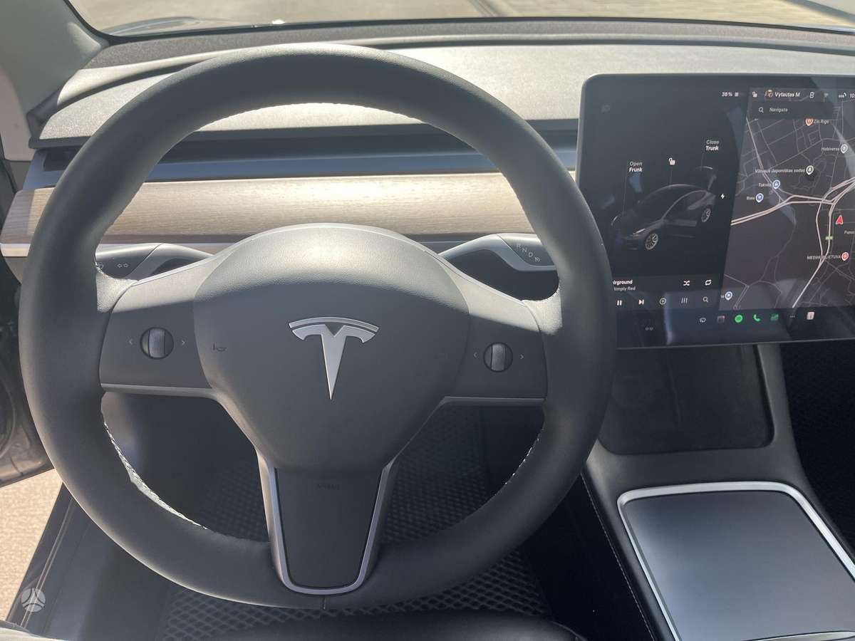 Tesla Model 3, 84 кВт·ч, Седан