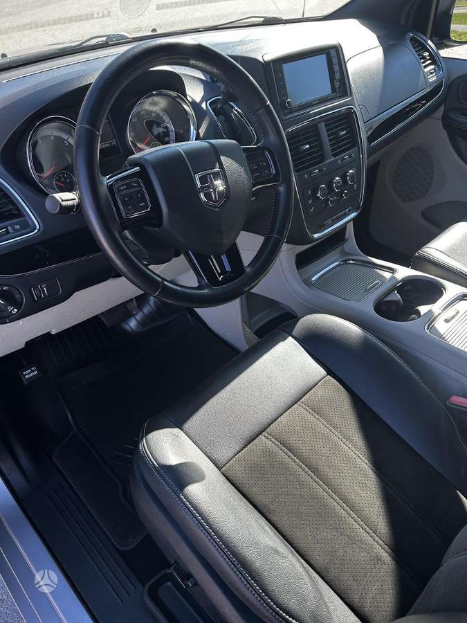 Dodge Grand Caravan, 3.6 l., Минивэн