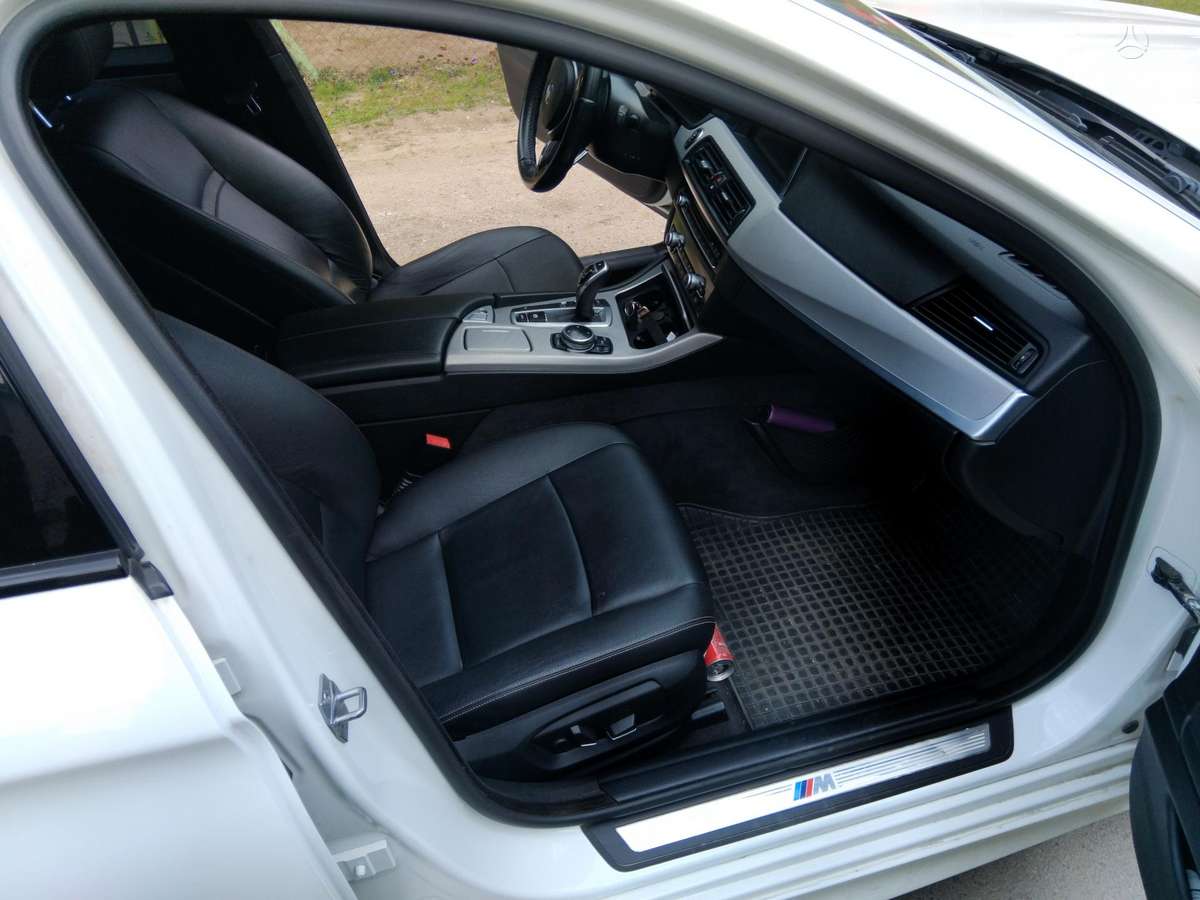 BMW 535, 3.0 l., Седан