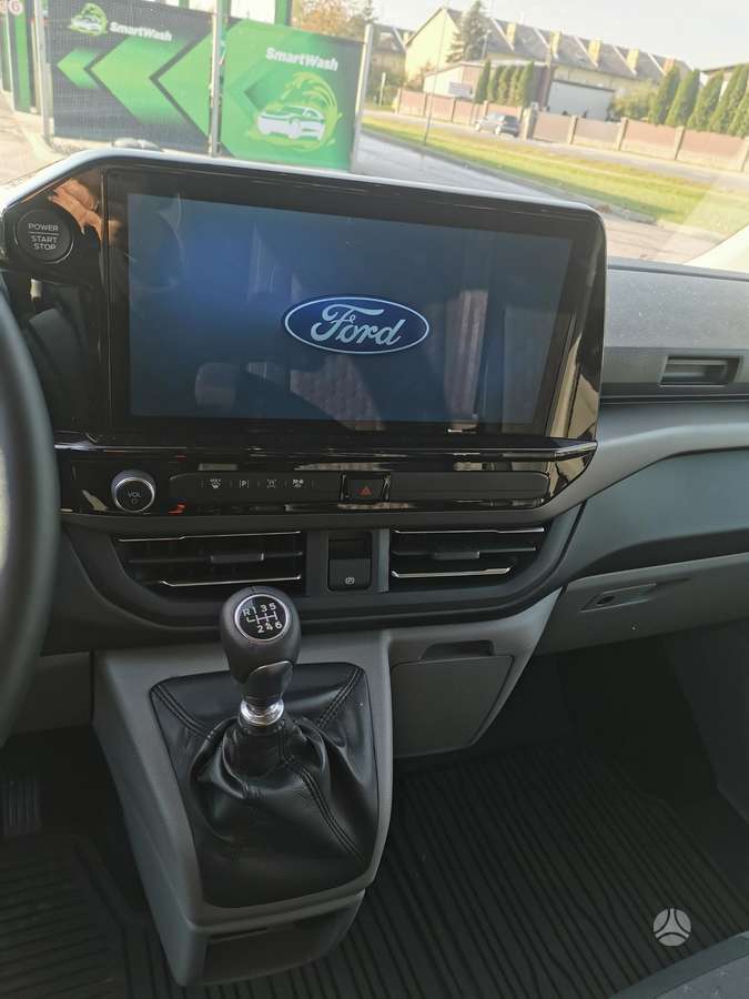 Ford Transit custom, keleivinis mikroautobusas