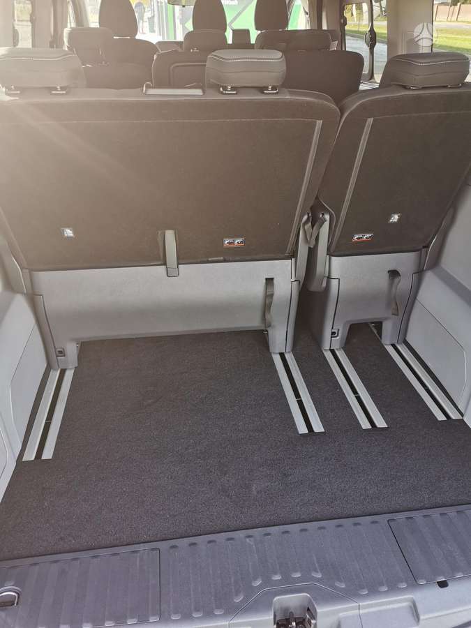 Ford Transit custom, keleivinis mikroautobusas