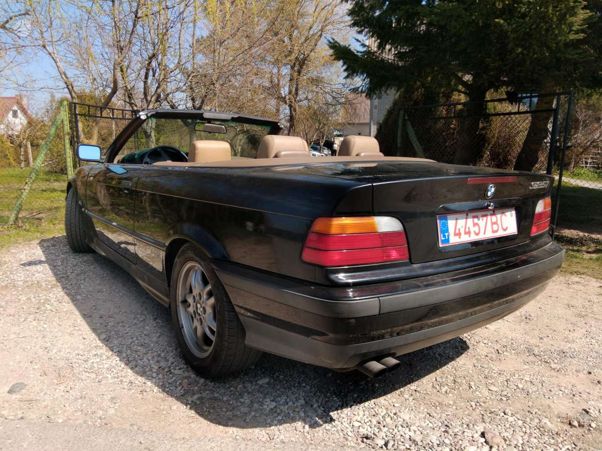 BMW 325, 2.5 l., convertible