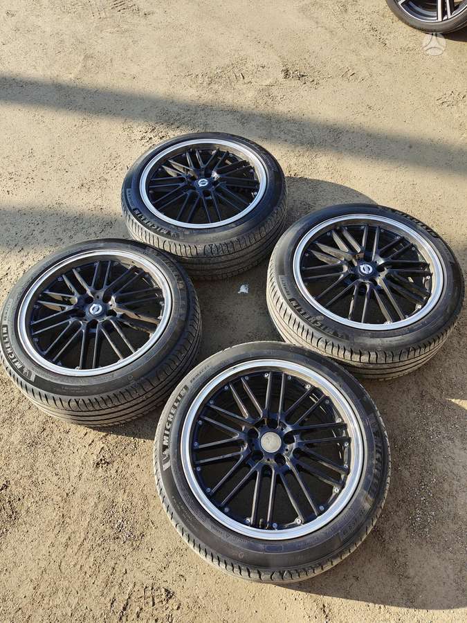 Volvo, lengvojo lydinio, R18