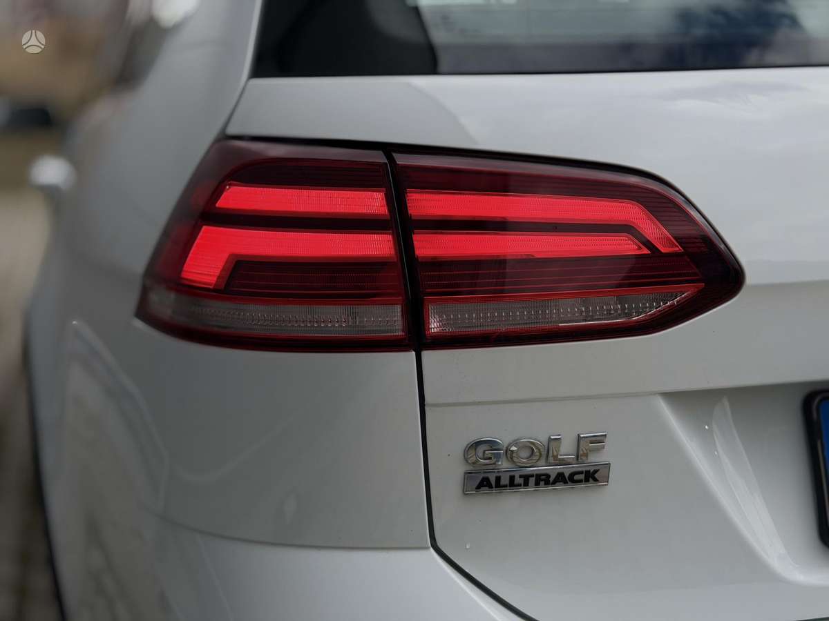 Volkswagen Golf, 2.0 l., universalas
