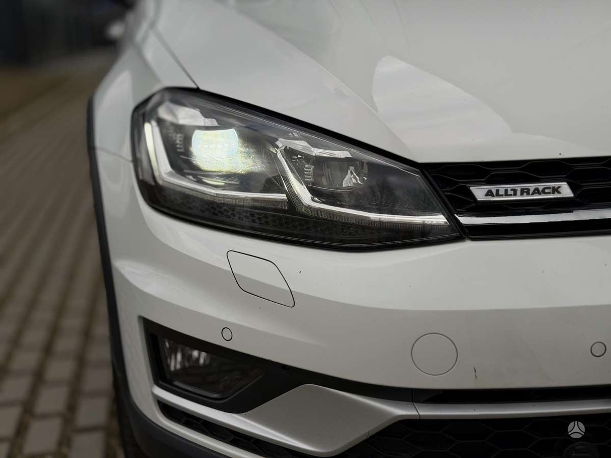 Volkswagen Golf, 2.0 l., universalas