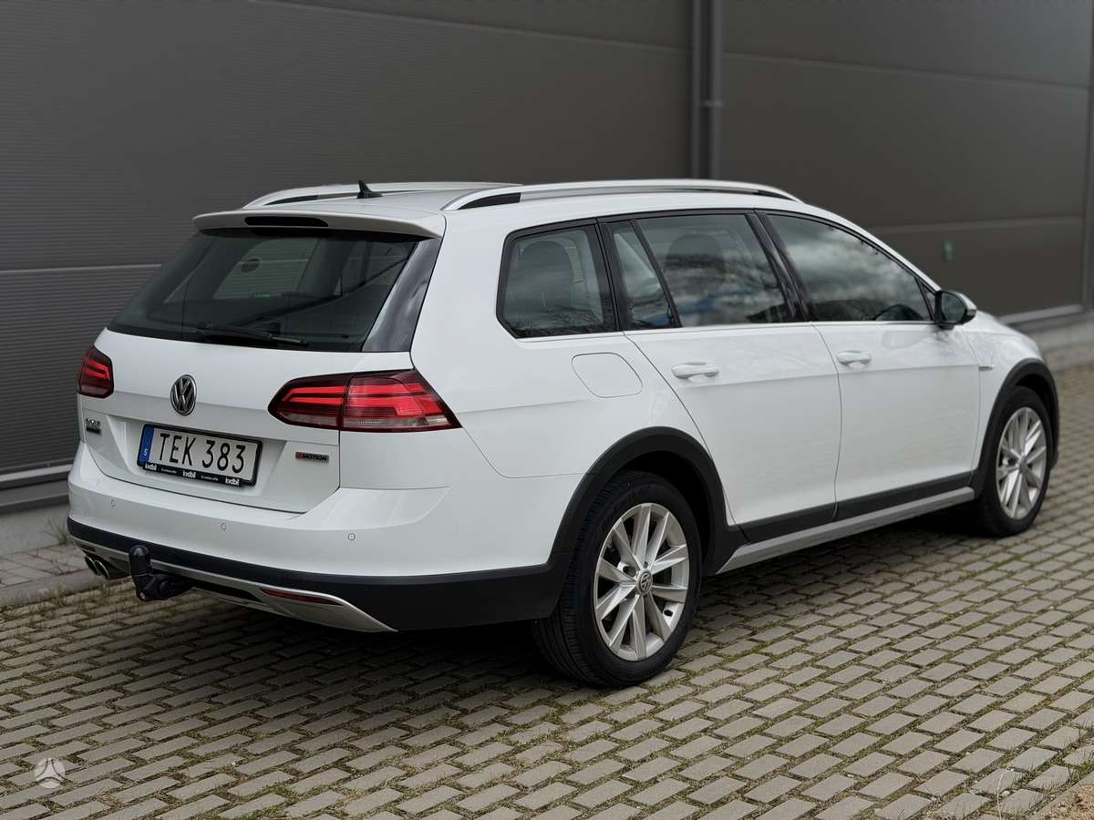Volkswagen Golf, 2.0 l., universalas