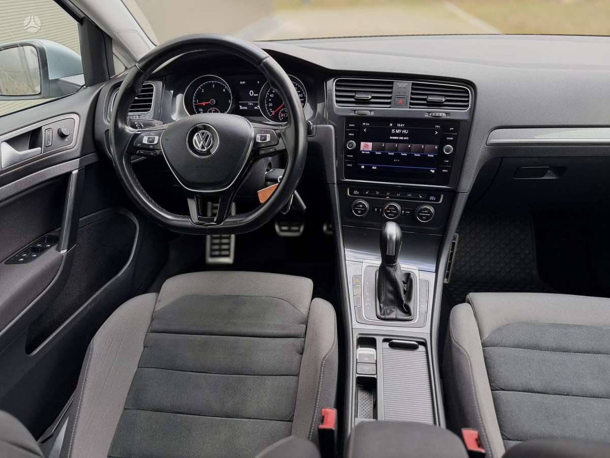 Volkswagen Golf, 2.0 l., universalas