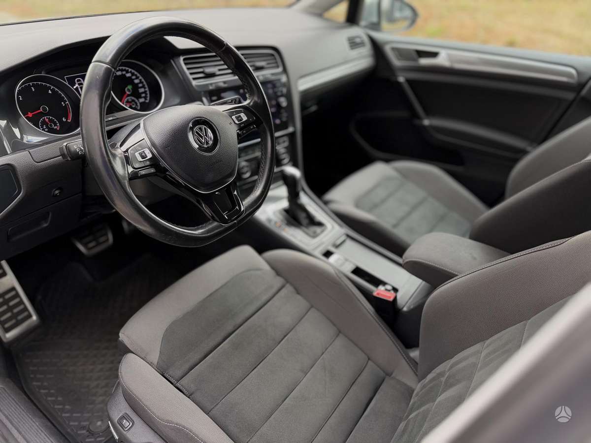 Volkswagen Golf, 2.0 l., universalas