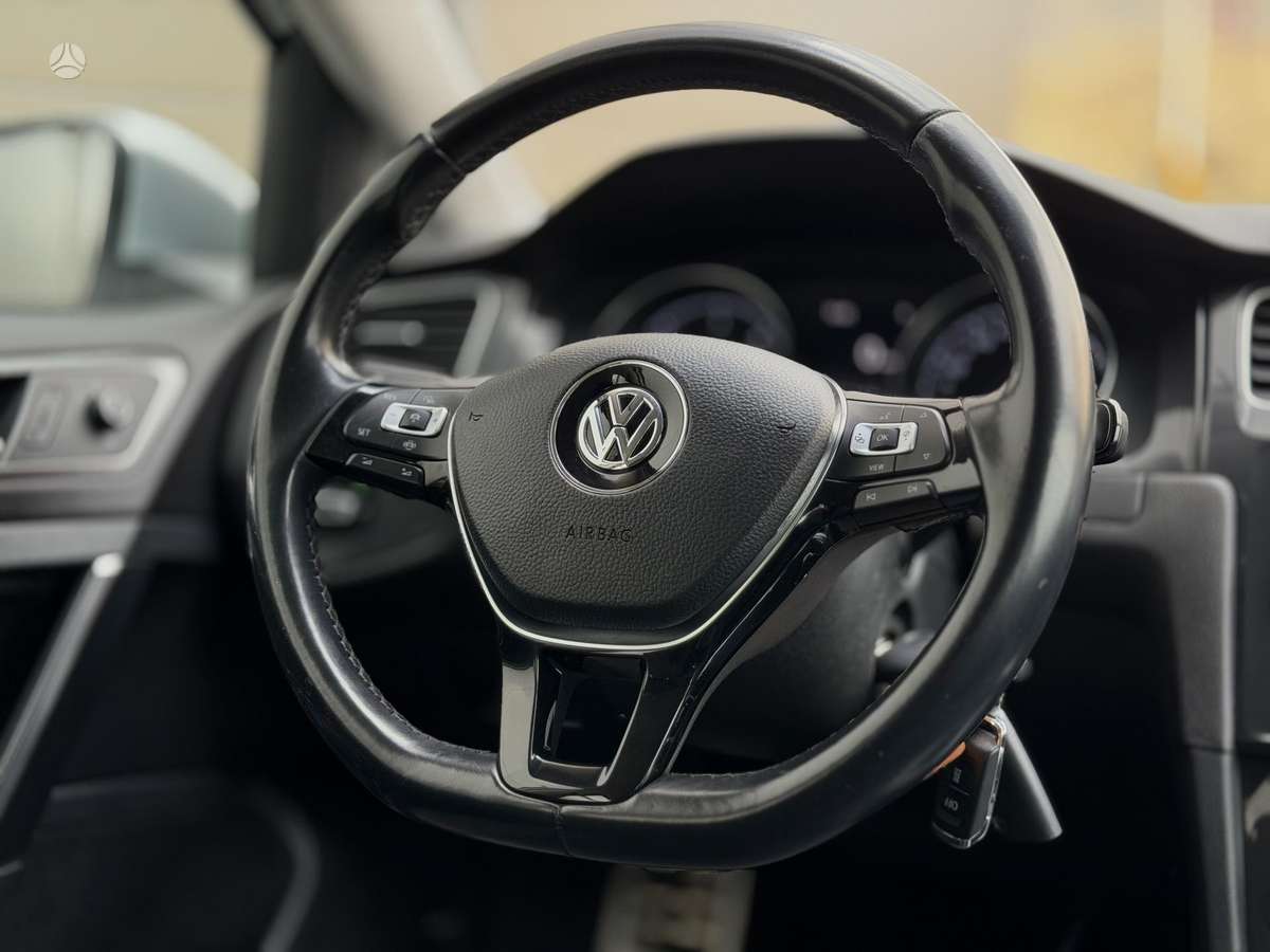 Volkswagen Golf, 2.0 l., universalas