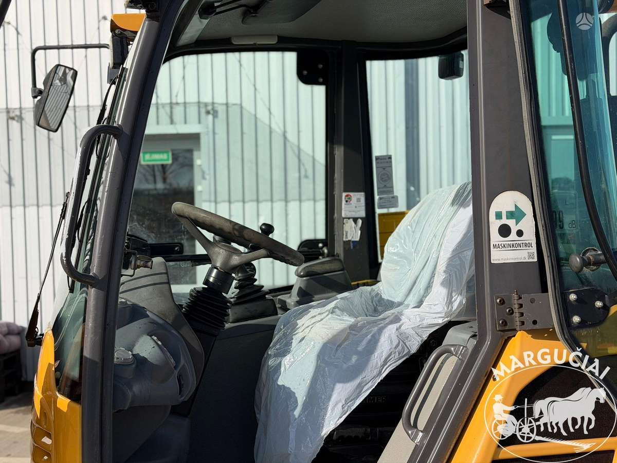 Volvo L25F, 49 AG, самоходные погрузчики