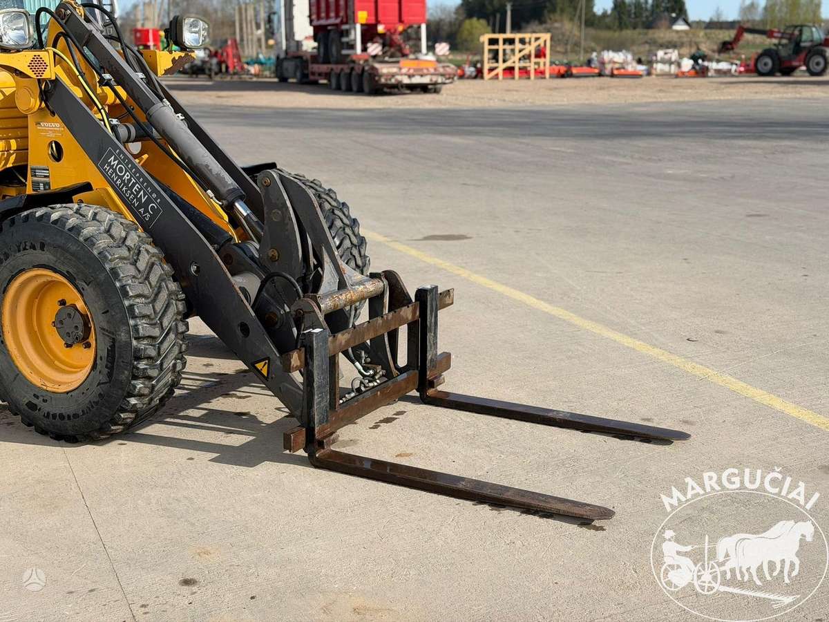 Volvo L25F, 49 AG, самоходные погрузчики