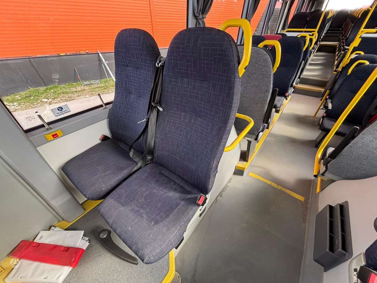Volvo B8RLE 8900 4x2, miesto