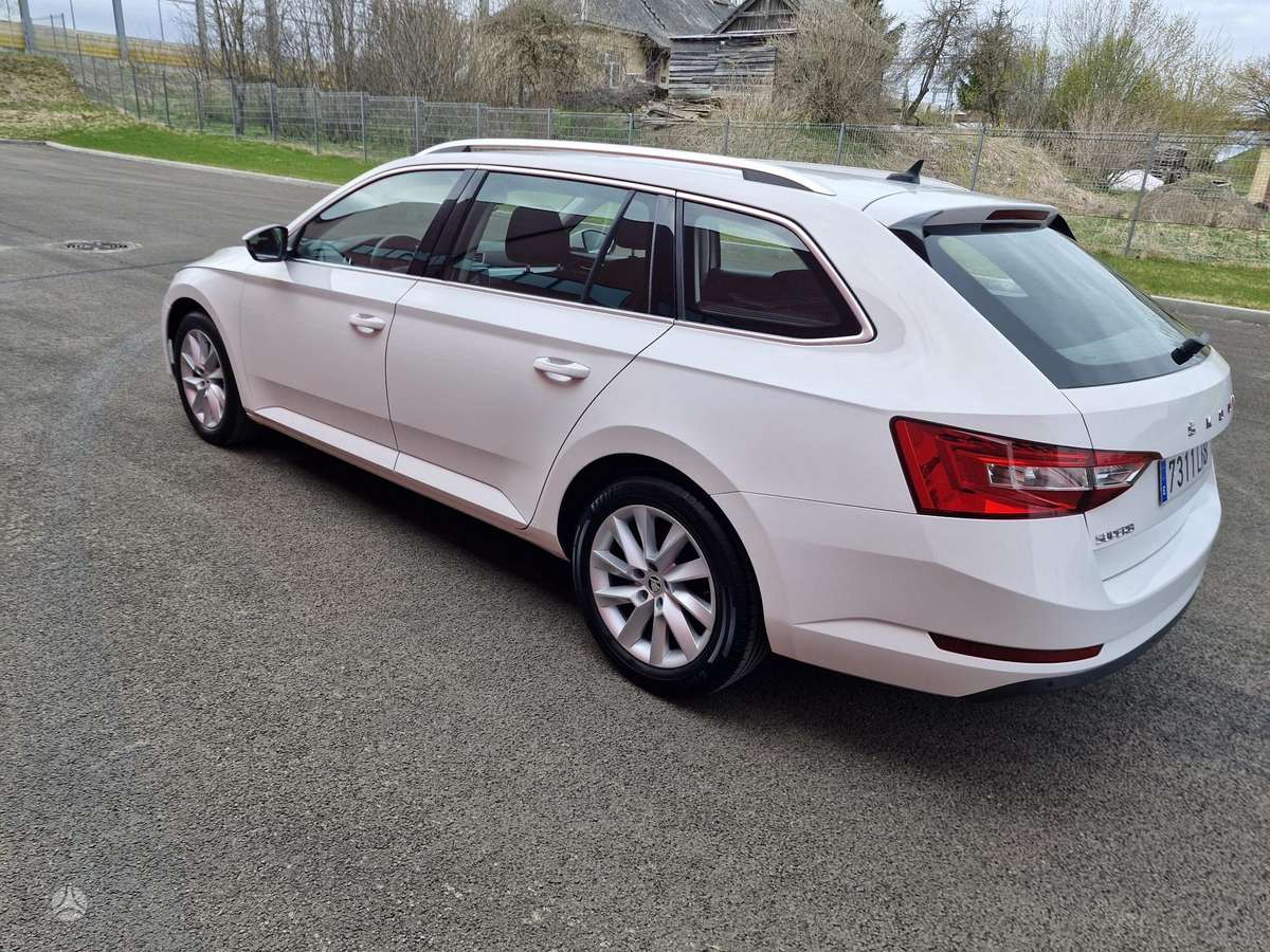 Skoda Superb, 2.0 l., Универсал