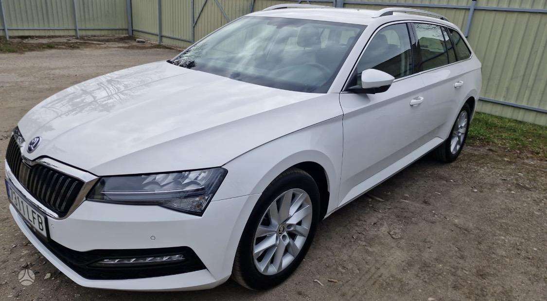 Škoda Superb - 8